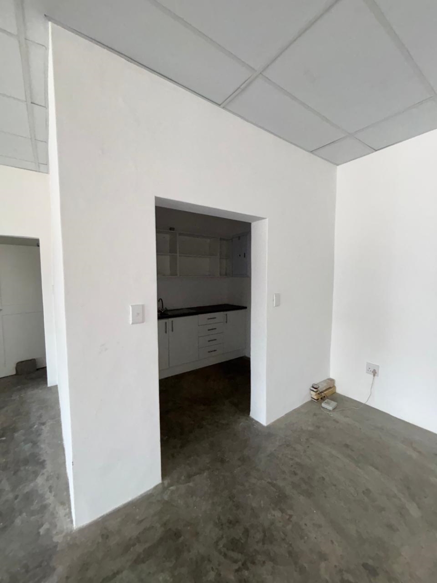 To Let commercial Property for Rent in Peerless Park West Western Cape